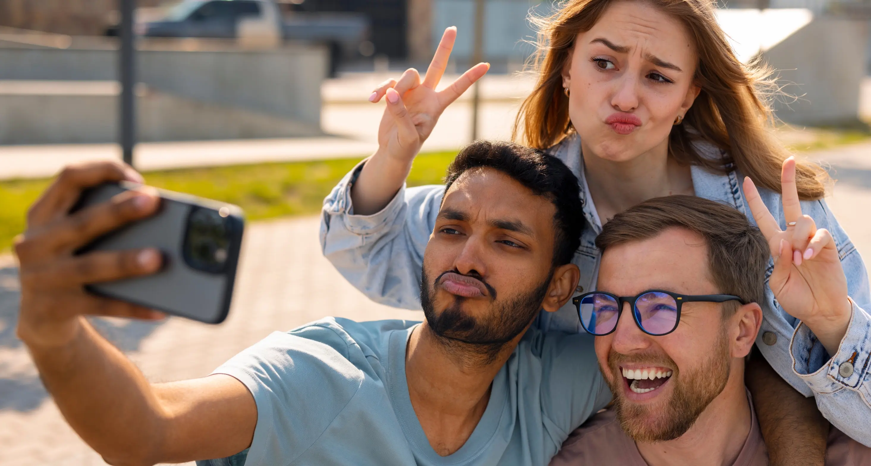 25 frases para fotos en inglés: ¡Destaca en redes sociales!