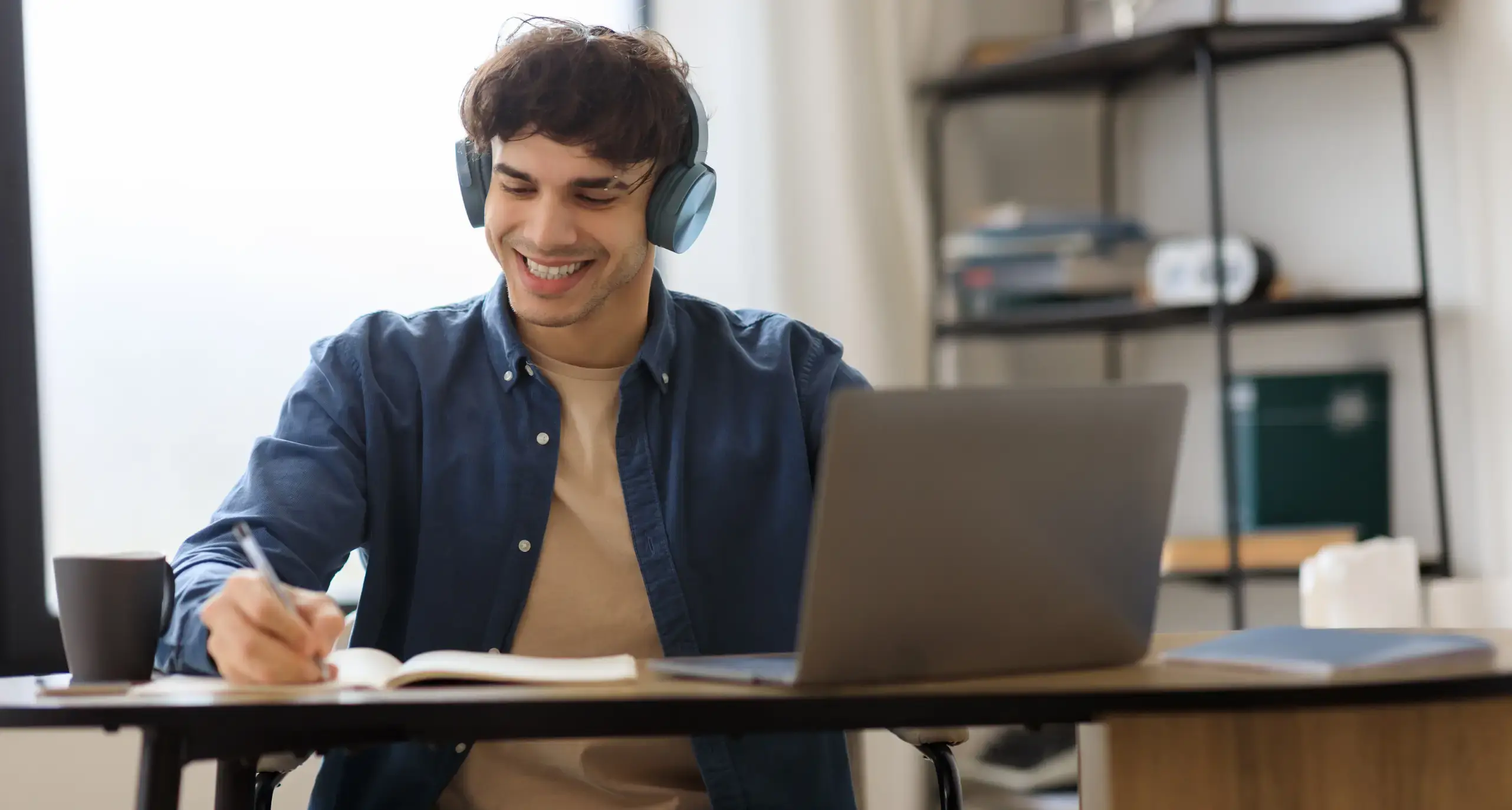 Tips para aprender inglés este 2026 [de forma fácil y práctica]